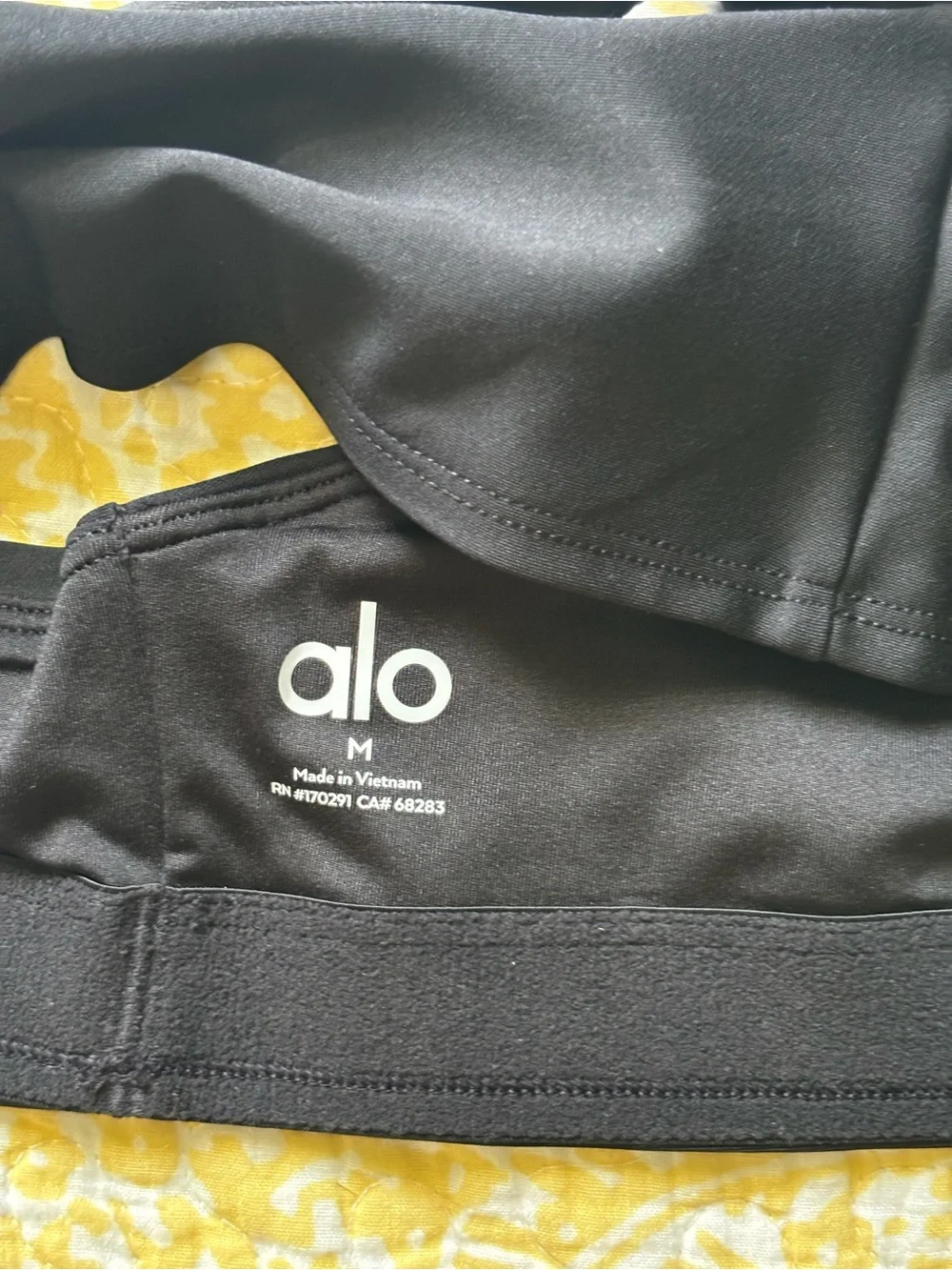 ALO Yoga Airlift advantage racerback bra